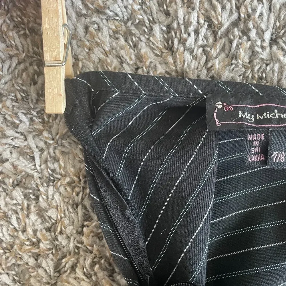 Y2K Mini Skirt Size 8 Black Pinstripe Low Rise A Line Office Siren Geek Chic Vtg